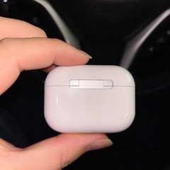 AirPods初代？ワイヤレスイヤホンの画像