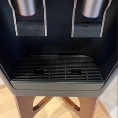 amadana ウォーターサーバー ブラック スタンドタイプの画像