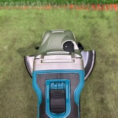 マキタ GA504DN 充電式ディスクグラインダー【野田愛宕店】【店頭取引限定】【中古】管理番号：ITUHGN70D000の画像