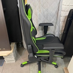 【ゲーミングチェア】【ニトリ】クリーニング済み【管理番号12411】金の画像