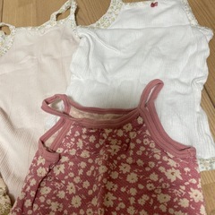 【お取引き決定】キャミロンパースの画像