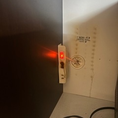 【12/21or22引き渡し】食器棚の画像