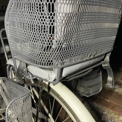 自転車、子供乗せるカゴ付き、ママチャリの画像