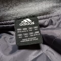 子供用ジャンパー　アディダス　フリース2枚の画像