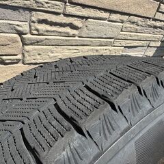 【中古美品】ブリヂストン BLIZZAK VRX3 205/60R16 2022年製スタッドレスタイヤ＆ホイール4本セットの画像