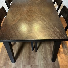 ダイニングテーブルセットの画像