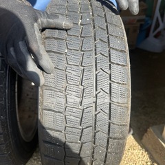 トヨタスタットレスタイヤの画像