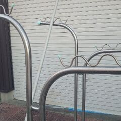 『✨うれしい物干し竿付き✨』定番のきれいなステンレスの物干し台の画像