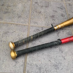 バット 2本の画像