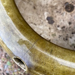 オリーブグリーン 火鉢 直径30cm 水鉢　深緑　陶器製　丸型　足付きの画像