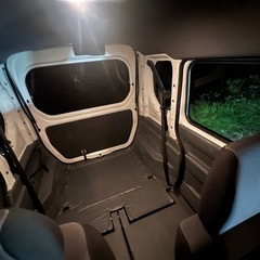 NVAN 綺麗です　R1年式の画像