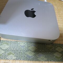 Apple Mac mini (Late 2014) SSD換装 +モニター、 キーボード、マウスの画像