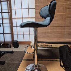カウンターチェアの画像