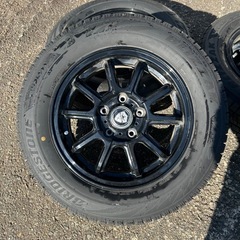 ヴォクシー　スタッドレスタイヤ　ブリザックVRX2 195-65R-15の画像