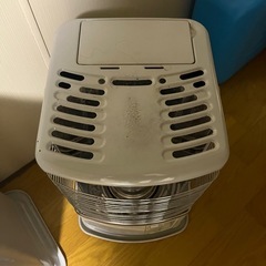 石油ストーブの画像