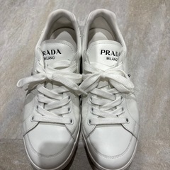 【美品】PRADA スニーカーの画像