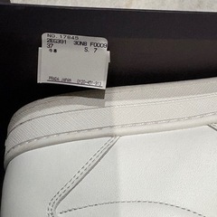 【美品】PRADA スニーカーの画像