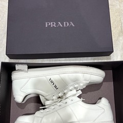 【美品】PRADA スニーカーの画像