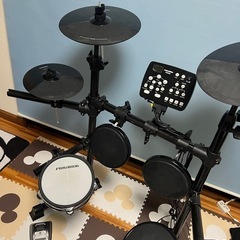 2台セット！Rolandとplaytechの電子ドラムセットの画像