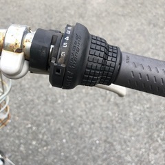 MARUISHI VELNAMO 26インチシティサイクル（ママチャリ）の画像