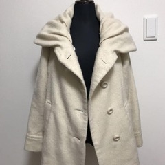 THE EMPORIUM☆ボリューム襟のカジュアルシャギーコートの画像