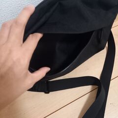 ⚠️値引き対応🉑⚠️無印良品 背面ポケット付き撥水ショルダーバッグ(使用回数→少なめ)の画像