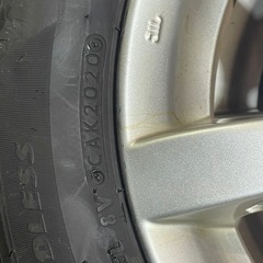 BRIDGESTONEスタッドレスタイヤ
ホイール付きの画像