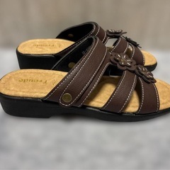 LL 花柄 フラワーモチーフ サンダル ブラウン レディースの画像