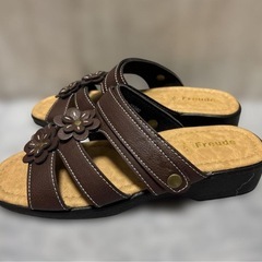 LL 花柄 フラワーモチーフ サンダル ブラウン レディースの画像