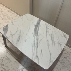 テーブルの画像