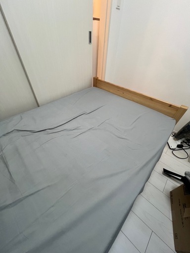 シングルベッド