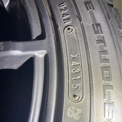国産　スタッドレスの画像
