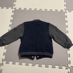 ビームス子供用アウター（90センチ）の画像