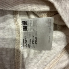 UNIQLO ユニクロ　フードつき　パーカー　レディース　Lサイズの画像