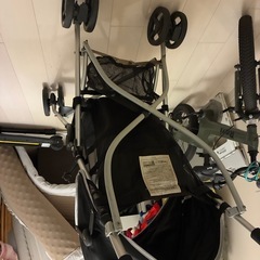 ベビーカーの画像