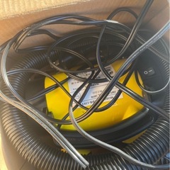 電動エアーポンプ　空気入れ　プール　の画像