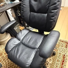 デスクチェア、椅子の画像