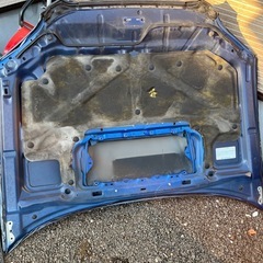 インプレッサGDA C型純正ボンネットの画像