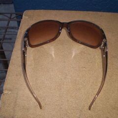 メーカー不明　サングラス　つる部分9032と記載してあります。の画像