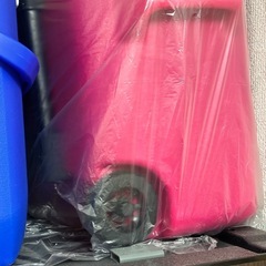 コールマン クーラーボックス キャスター付 ピンク Coleman （廃盤）の画像