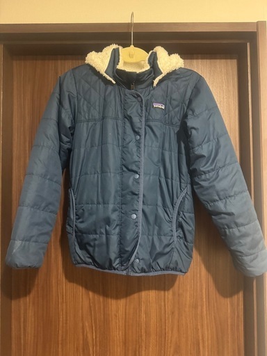 楽天市場】パタゴニア キッズ リバーシブル ジャケット（素材（生地 週末まで限定価格！パタゴニアkids ボアジャケット　L12リバーシブル　サイズ140