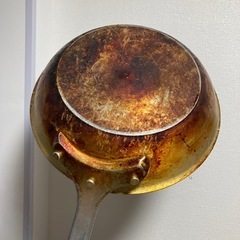 アルミフライパン　焦げありの画像