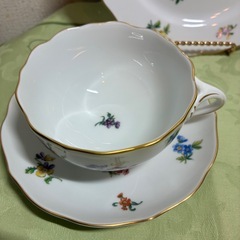 🌹フィッチェンロイター　カップ＆ソーサー2客セット　ケーキプレート1枚🌹の画像