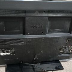 AQUOS　32型テレビ　2013年製の画像