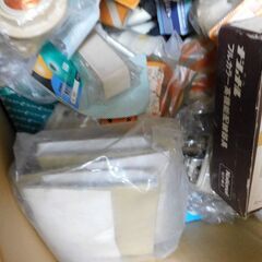 各種電気工事部材色々　長期保存品の画像