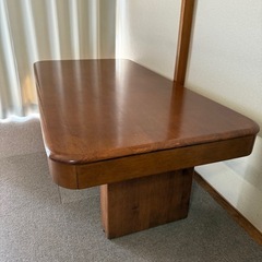 テーブル　机　の画像