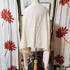 BASILE(バジーレ) カシミヤ＆シルク＆ミンク。最高級品で織り上げた大判ストール、いかがでしょうか？の画像