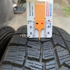 バリ山
軽自動車スタッドレスタイヤ155/65-14の画像