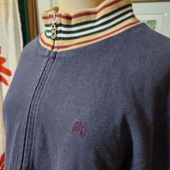 ΩBURBERRY BLACK LABEL(バーバリーブラックレーベル) すらりスタイリッシュなブルゾン、いかがでしょうか？の画像