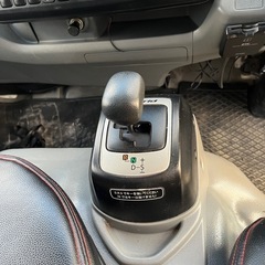 平成24年3トントラック　デュトロ ハイブリッド　パワーゲート付の画像